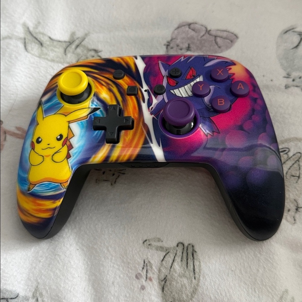 Pikachu vs. Gengar Wireless Controller